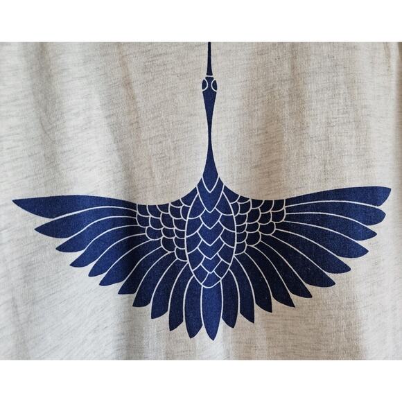Synergy Organic Clothing top with Blue Crane Design - Picture 4 of 8